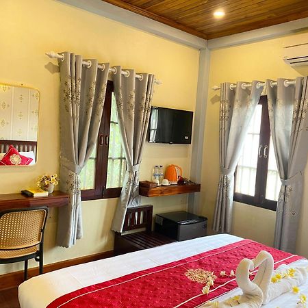 Golden Sun Boutique Hotel 루앙프라방 외부 사진