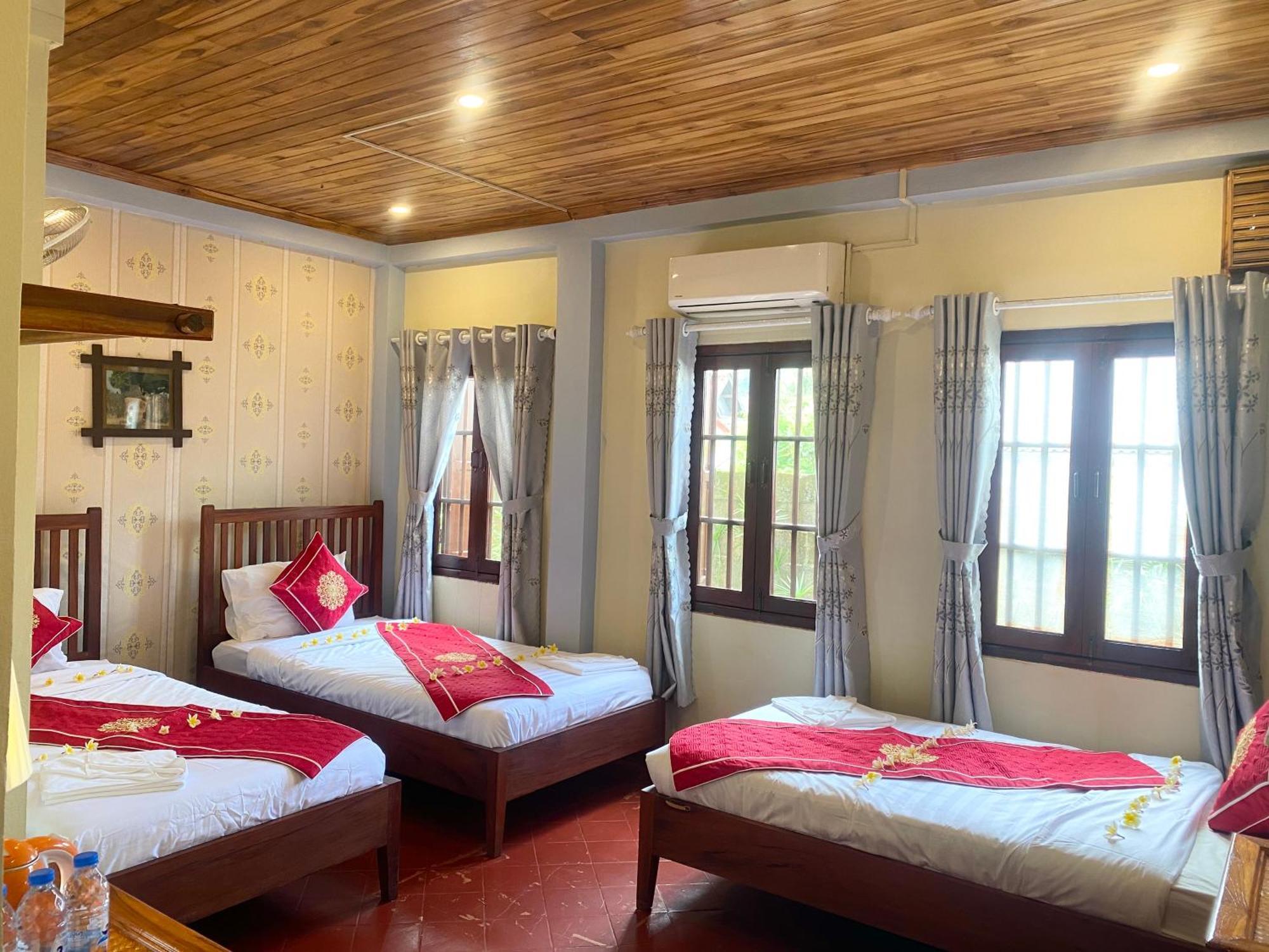 Golden Sun Boutique Hotel 루앙프라방 외부 사진