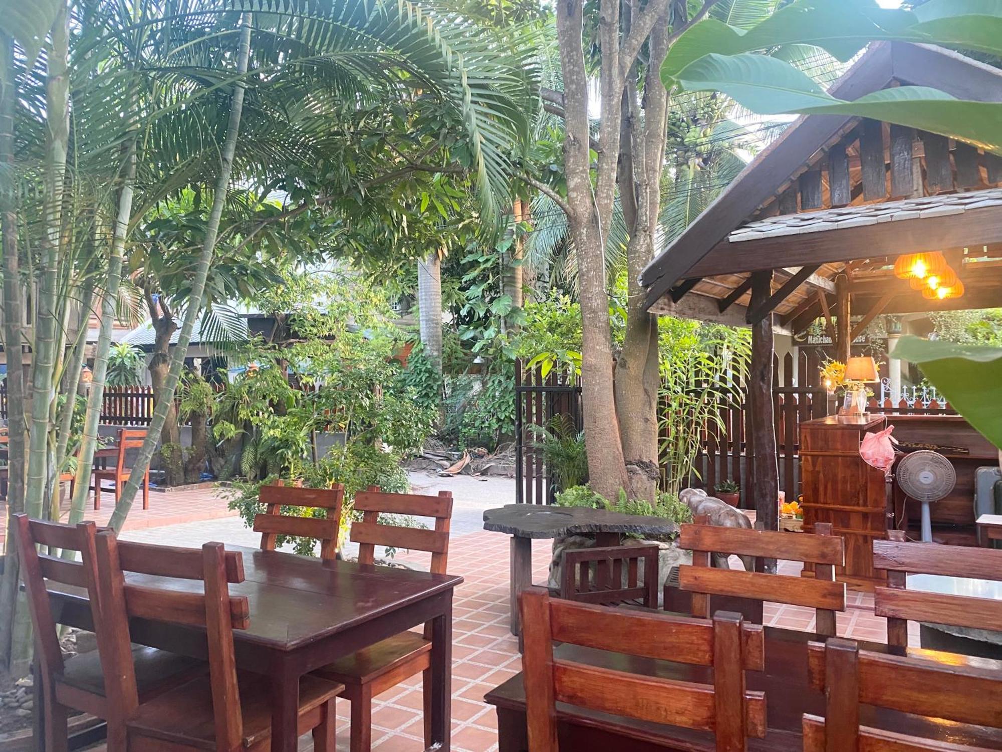Golden Sun Boutique Hotel 루앙프라방 외부 사진